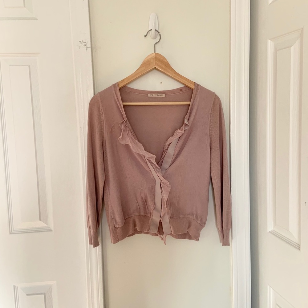 Elegant cardigan in light pink